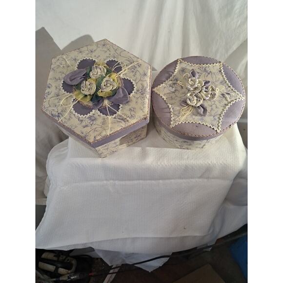 VTG Quilted Gift Box Set Sewing Trinket Box Quilted Floral Cream and Purple - Picture 4 of 12